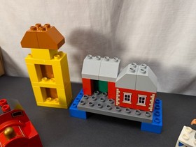 Lego DUPLO Thomas & Friends 5547: James Celebrates Sodor Day, Missing Wheel Base