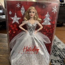 Mattel Barbie Signature 2021 Holiday Barbie #GXL18 Blonde