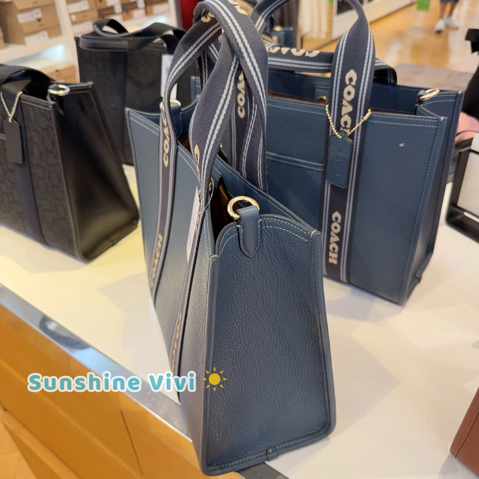 Borsa Coach CBM10 Smith nuova con etichetta in pelle di ciottoli e tessitura oro denim