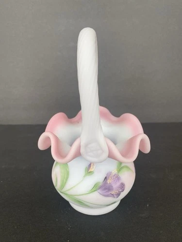 Fenton Blue Burmese Glass Basket Vintage Collectable Limited  Edition 1109/2750