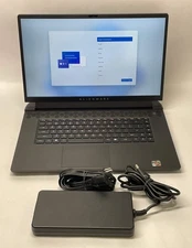 Alienware M17 R5 17.3" AMD Ryzen 7 6800H 3.2GHz 16GB RAM 2TB GeForce RTX 3050 Ti