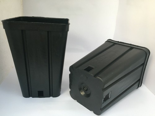 VASI PLASTICA QUADRATI cm 9 / 9x9x10 / 9x9x13 / 9x9x20 - VIVAIO FIORI 20 vasi - Imagen 2 de 11