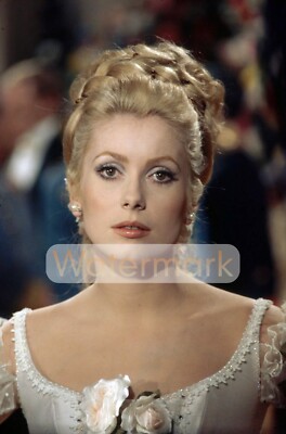 CATHERINE DENEUVE Vivid Color Portrait ** Pro Pigment Print (8.5''x11'') HI-RES
