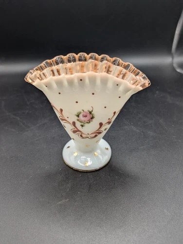 Fenton Art Glass Rose Crest Milk Glass 4.5" Crimped Fan Vase