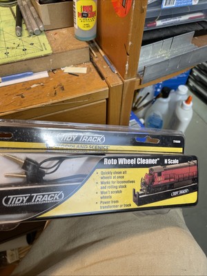 WOODLAND SCENICS N SCALE ROTO WHEEL CLEANER engine locomotive TT4560 WDS4560 NEW
