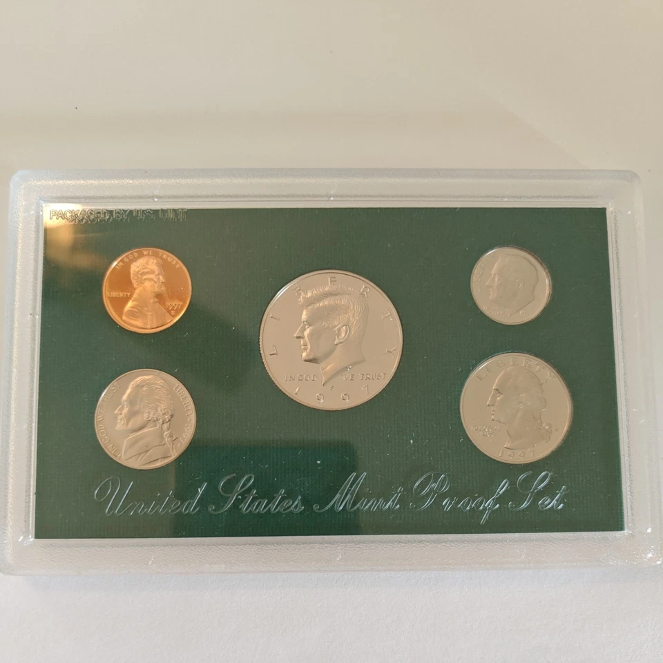 UNITED STATES MINT PROOF COIN SET 1997 S SAN FRANCISCO UNCIRCULATED - Image 3 of 4