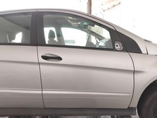 Mercedes B-Klasse W245 Tür vorn rechts Beifahrertür 761 polarsilber BJ2008 Mercedes B-Klasse W245 Tür vorn rechts Beifahrertür 761 polarsilber BJ2008