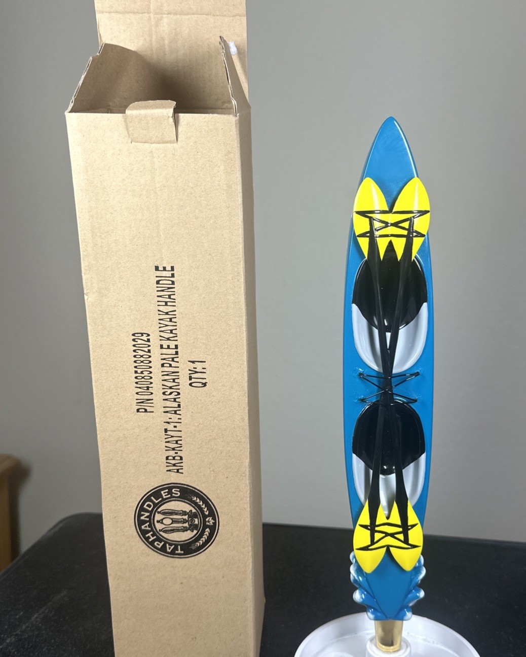 - Brand New - No Stand