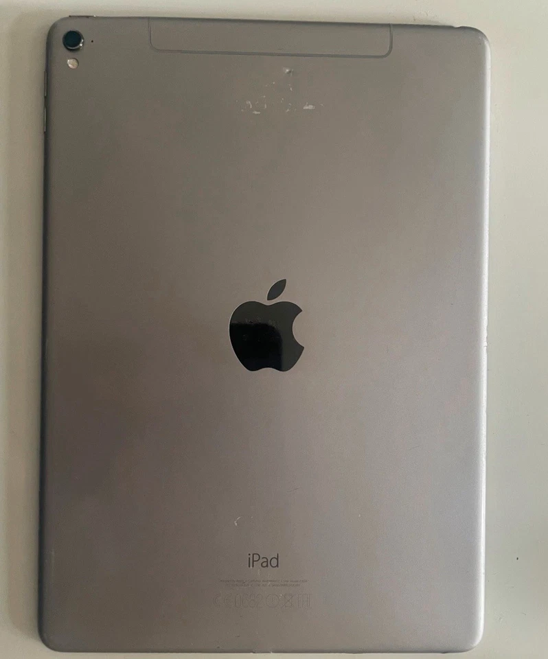 Apple iPad Pro 1. Gen 64GB, Wi-Fi+Sim , 11 Zoll - Space Grau - Bild 2 von 2