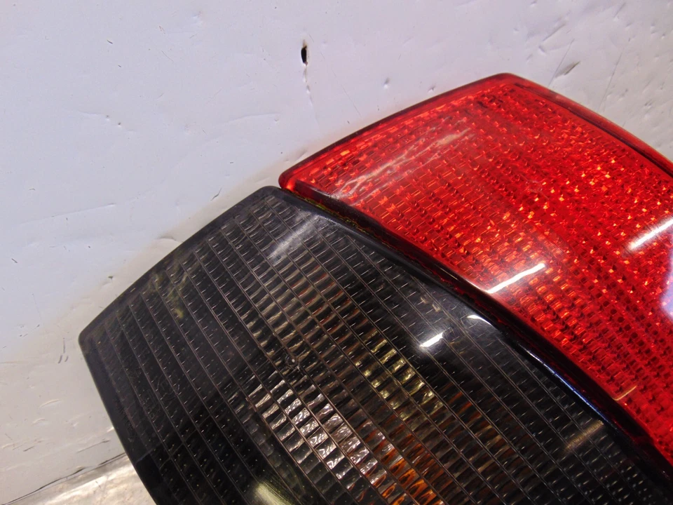 Luz trasera derecha peugeot 405 96-03 familiar conductor luz freno lente Foto 2 de 4