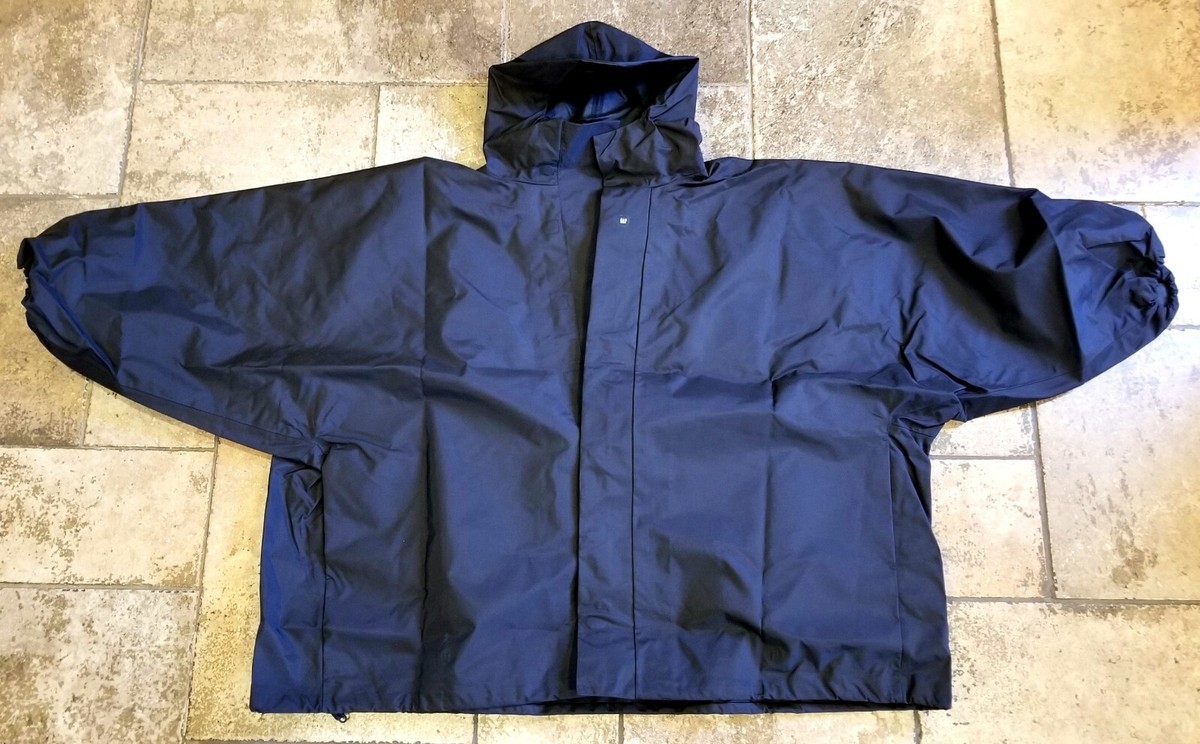 Yeezy Gap Limited Edition T Cut Parka Magnet Closure True Yeezy Gap Limited Edition T Cut Parka Magnet Closure True