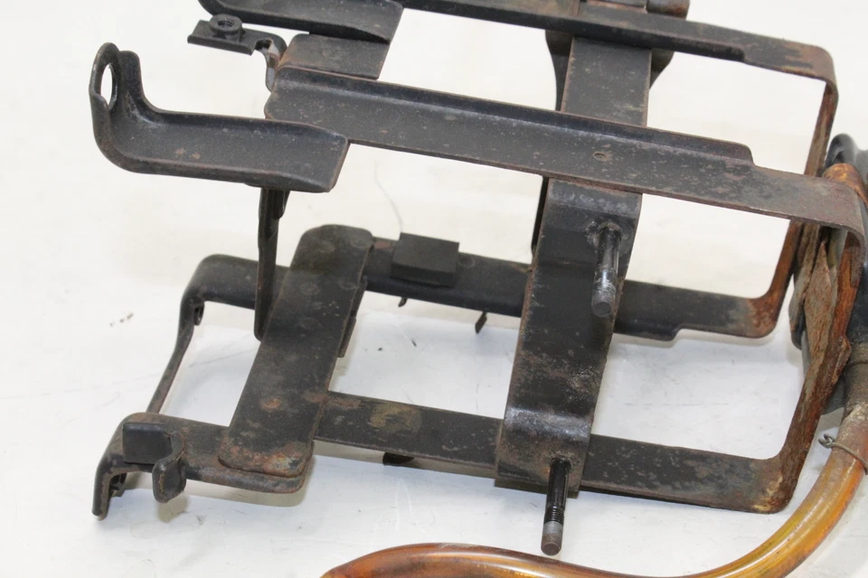 Honda Cb900f Super Sport 1982 trasero trasero trasero bandeja soporte montaje OEM Foto 2 de 4