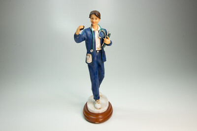 Vanmark Urgent Care Page Krankenschwester Statue 1999 Handarbeit Whitecaps Of Caring Ltd.