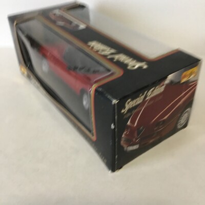 Alfa Romeo Spider - 1/18 - Maisto (Gebraucht) in St-Sulpice VD für CHF