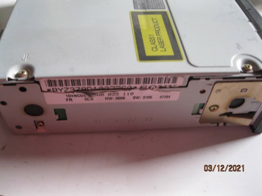 BENTLEY CD Changer AND DVD NAVIGATION 3W0919887A