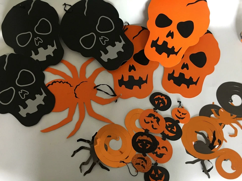Halloween Party Decoration Supplies for Bags Wall Hangers Pencils Banner - Image 4 of 4