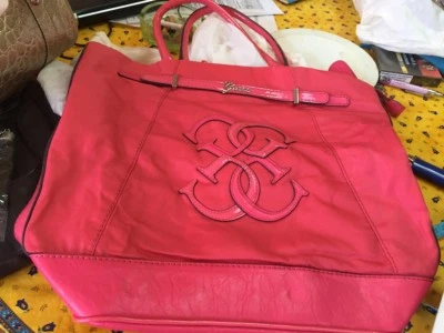 Sac à main GUESS modèle BERRY série WESTERN neuf, étiqueté valeur 115€ - Photo 1/4