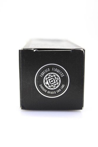 Forever Flawless White Diamond Exfoliating Cleanser 150ml + Cooling Mask $999+ - Picture 11 of 11