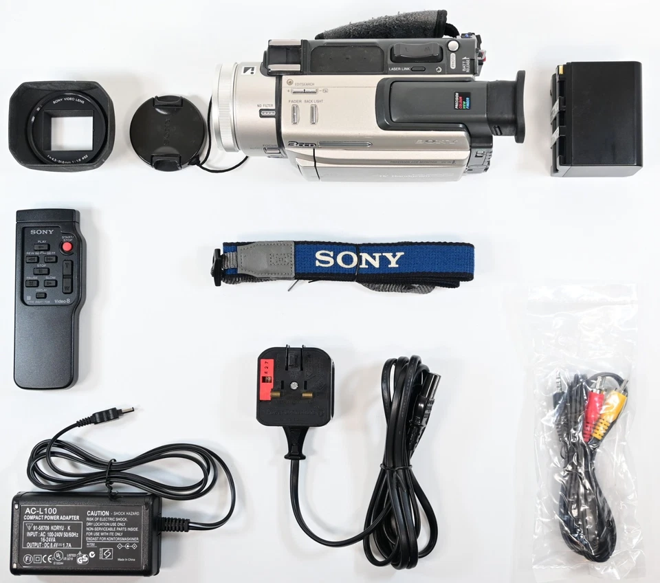 SONY DCR-TRV900E MiniDV Digital Camera Camcorder HANDYCAM VX1000 - VGC TESTED! - Image 2 of 4