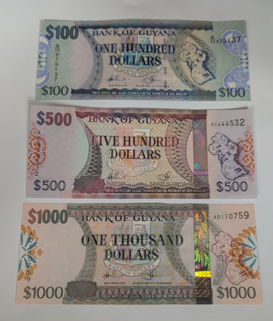 Guyana Banknote Dollars 100 1000 500 3x Notes Bank of Guyana