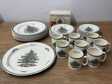 SPODE England CHRISTMAS TREE S3324 pattern 35-piece SET SERVICE for 8