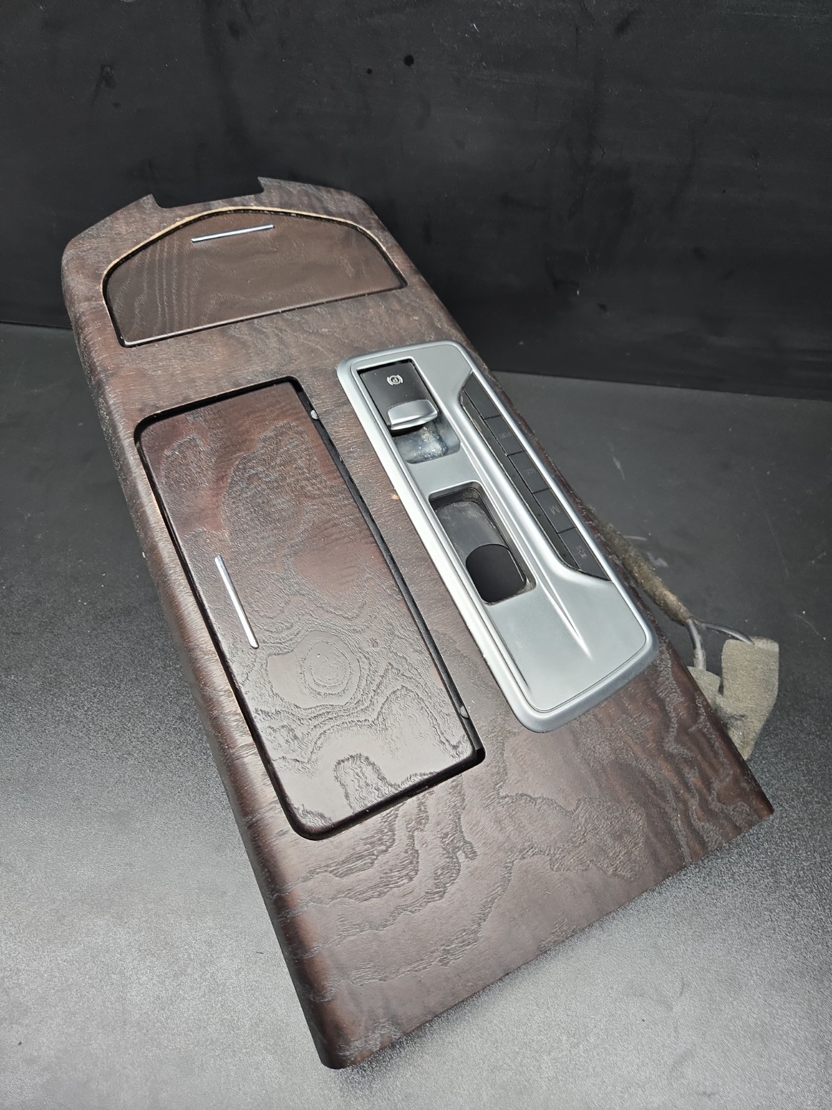 Maserati Ghibli 2014-2022 Center console