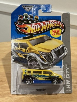 2013 Hot Wheels Speedbox HW City #15 Yellow