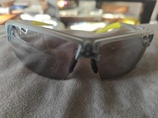 LAST PAIR, Now Free Ship. Tifosi Cycling Sunglasses, Photochromic. Store Demo