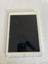 Apple iPad Air 1st Gen A1474 9.7  Wi-Fi   For Parts / Not Working / Good Screen
