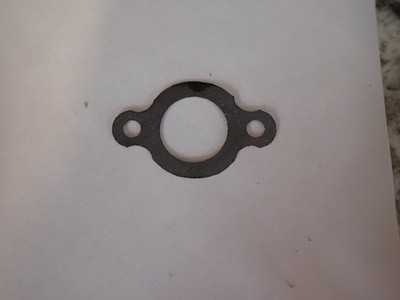 One New Genuine Briggs gasket 691613 Free Shipping