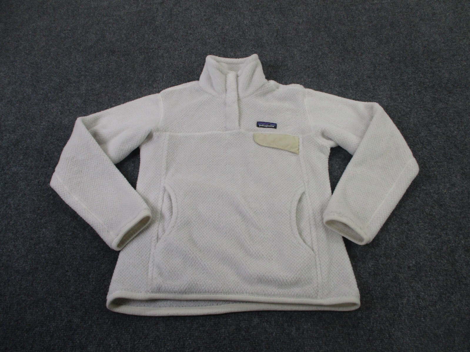 Patagonia Jacket Womens S White Snap T Fleece Fuzzy Sweater Outdoors Camping
