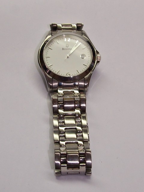 bulova quartz water resistant