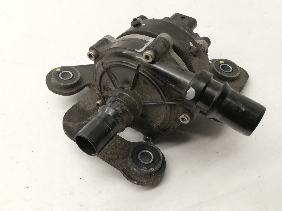 HYUNDAI TUCSON NX4E, NX4A Auxiliary Water Pump 36910-3D920 1.6