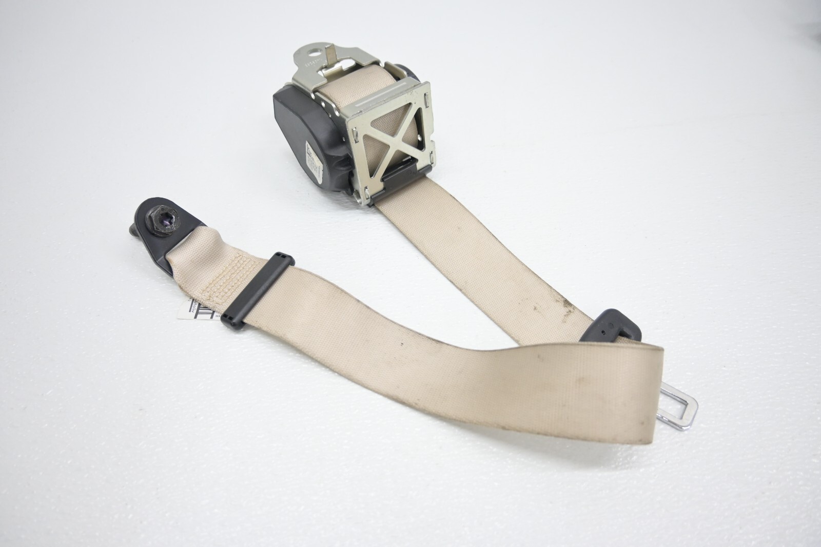 Maserati Ghibli 2014-2020 REAR+RIGHT+UPPER Seat belt P/N 1130057