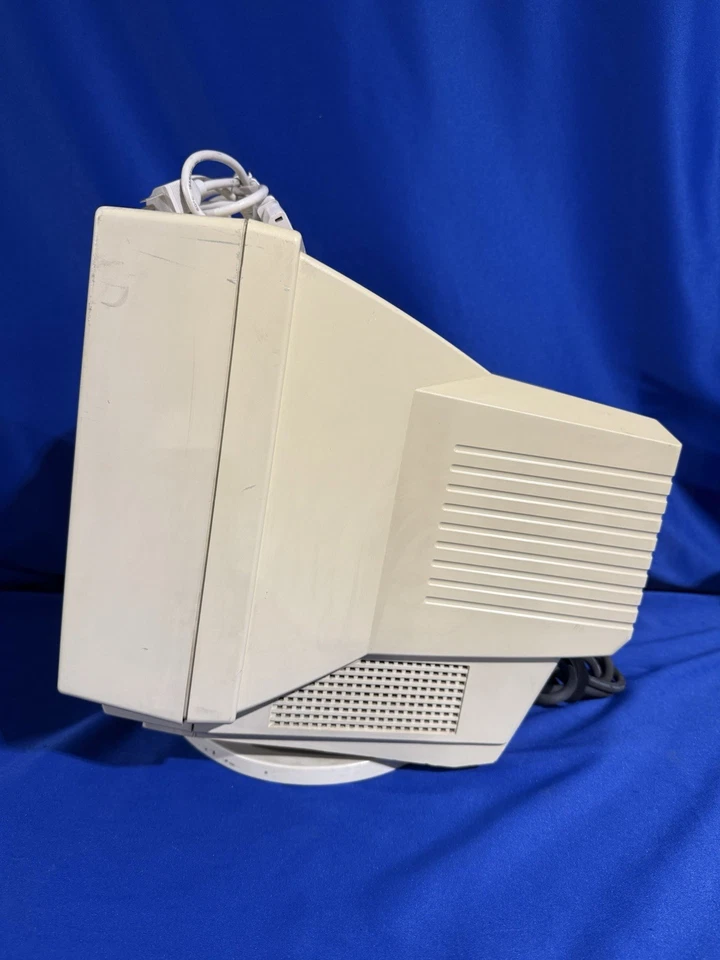 Monitor Vintage Color Packard Bell 14" CRT Monitor PB8515SV Retro Gaming - Leer Foto 4 de 4