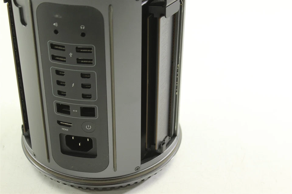 Apple Mac Pro A1481 Xeon E5-1650V2 3.5GHz 1TB SSD 16GB RAM Monterey D500(x2) - Image 4 of 4