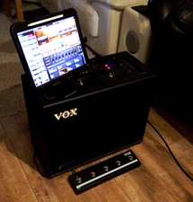 VOX Valvetronix VT100X 100W, 12AX7 TUBE, 1x12, Modelling Amp with VFS5 pedal