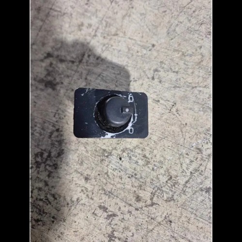 AUDI A6 4A2, C8 Spiegeleinstellschalter 4B0959551B 2.50 Diesel 2001 31499403