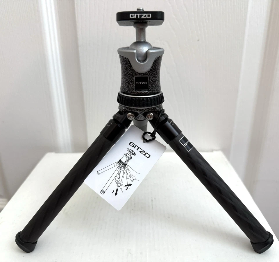 Gitzo Mini Traveler Noir Decor Demo Display Model In Orig Box Table Top Tripod - Image 3 of 4