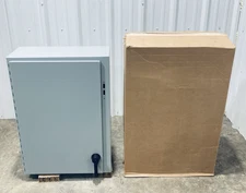 HOFFMAN A36SA2610LPPL NVENT Steel Disconnect Enclosure w/ Handle 36x26x10"
