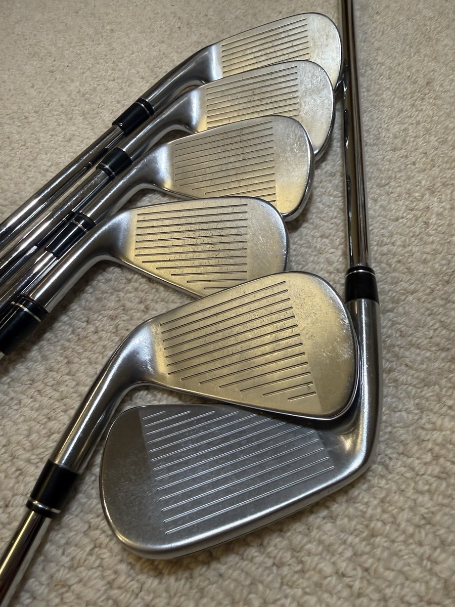 TAYLORMADE P790 Iron Set (4-9 Iron) - Nippon Modus Shafts (Stiff