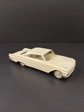 1961 Ford Starliner Hard Top Promo 1:25 Scale 