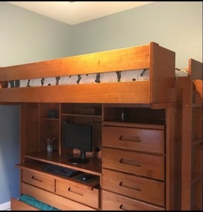 Solid Wood Bunkbed Double Over Twin With Desk W Pullout Keyboard