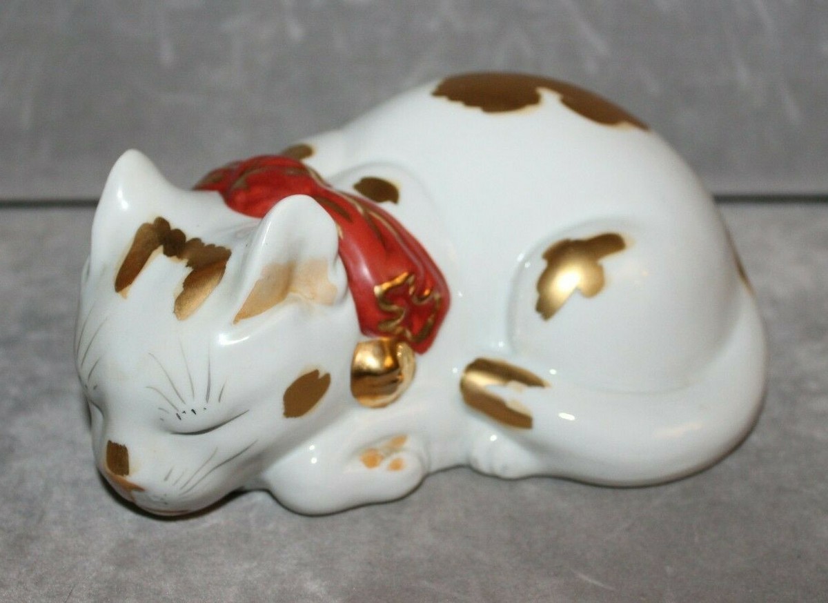 Vintage Japanese Sleeping Cat Nemuri Neko Kutani Imari Porcelain 7