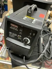 Ironton Flux Core 125 115V Flux Cored Welder  - 125 Amp Output