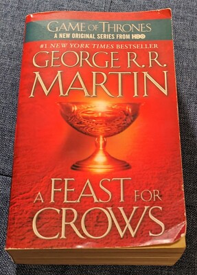 A Feast for Crows: A Song of Ice by George R R Martin (paperback)