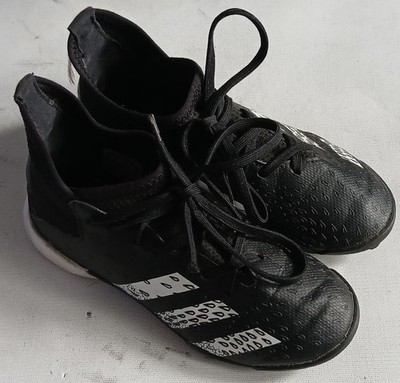 JUGEND ADIDAS PREDATOR FREAK.3 FUSSBALLSCHUHE. Größe UK 12