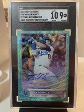 Max Muncy 2022 Topps Chrome Auto Aqua Wave Refractor 76/199