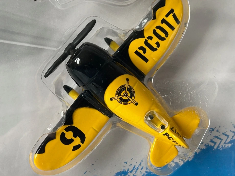 Gee Bee Super Sport modelo de aeronave engraçada brinquedo fundido Maisto escala 1:72-1:100 - Imagem 3 de 4