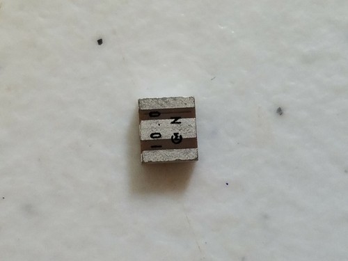10 pcs Murata CSTCS 10.00MT Ceramic Resonator 10 MHz Automotive grade 4.7x4.1 mm - 第 1/5 張圖片